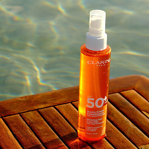 Clarins Glowing Sun Care Body Mist SPF50+ 150 ml - 4