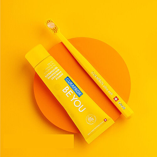 Curaprox Be You Beyazlatıcı Greyfurt-Bergamot Diş Macunu - Yellow 60 ml - 6