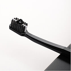 Curaprox Black in White Diş Macunu 90ml - 4