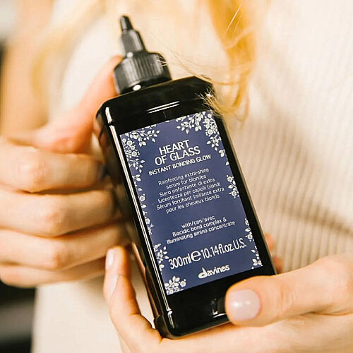 Davines Heart Of Glass Sarı Saçlar İçin Parlaklık Veren Serum 300 ml - Davines (1)