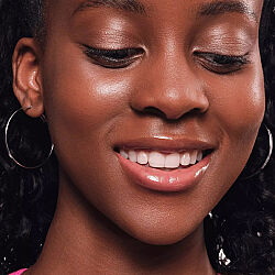 Essence Cream Eyeshadow 01 Rose 5 gr - 3