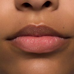 Essence Lip Care Sugar Scrub 9 gr - 02 Matcha Latte - 4