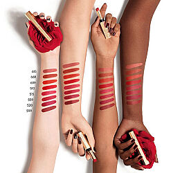 Guerlain KissKiss Blur Matte Lips 559 - Red Bouquet - 4