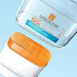 La Roche Posay New Anthelios UVAIR Vitaminli Güneş Koruyucu Stick SPF50+ 10 ml - 2