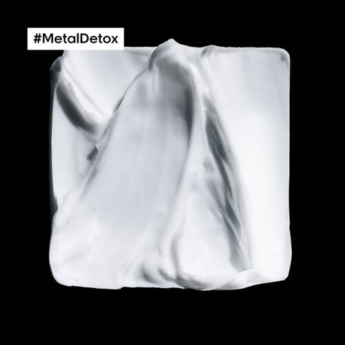 Loreal Professionnel Serie Expert Metal Detox Kırılma Karşıtı Arındırıcı Şampuan 300 ml - 7
