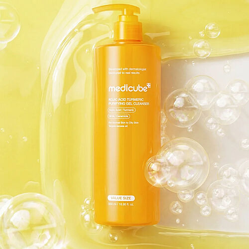 Medicube Kojic Acid Turmeric Gel to Foam Cleanser 500 ml - 5