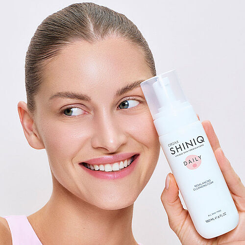 Shiniq Daily Tüm Ciltler İçin Dengeleyici Temizleme Köpüğü 200 ml - 4