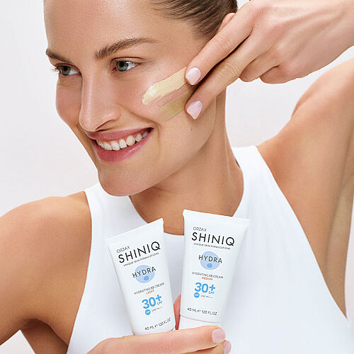 Shiniq Hydra Cilt Tonu Eşitleyici Koyu Renkli BB Krem SPF 30 + 40 ml - Medium - 4