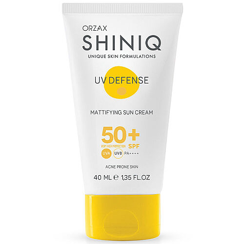 Shiniq UV Defense Matlaştırıcı Güneş Koruyucu SPF50 + 40 ml - Shiniq