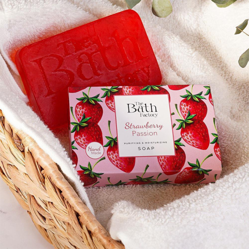 The Bath Factory Nemlendirici El Yüz Vücut Sabunu - Çilek 80gr - The Bath Factory (1)