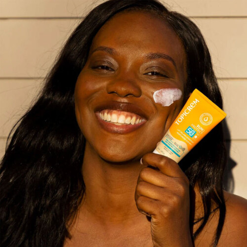 Topicrem Sun Protect Spf 50 Moisturizing Sun Milk 50 ml - (Promosyon Ürünü) - 3