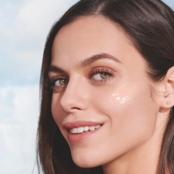Yves Rocher Hydra Vegetal Canlandırıcı Likit Serum 30 ml - 11